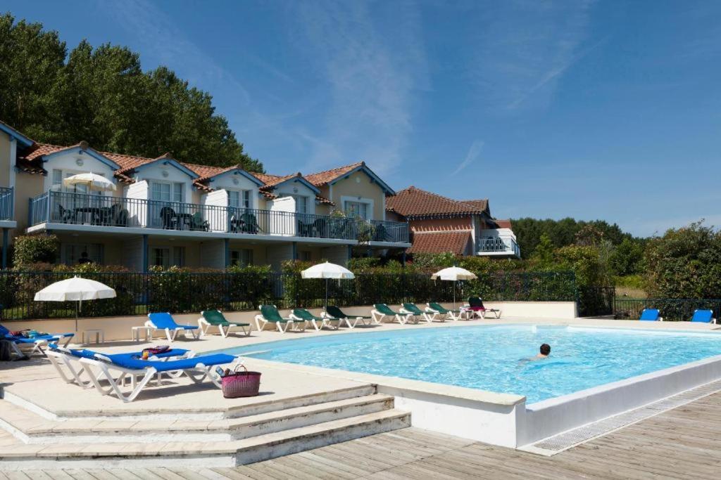 Residence Pierre & Vacances Le Hameau Du Lac Marciac Ngoại thất bức ảnh