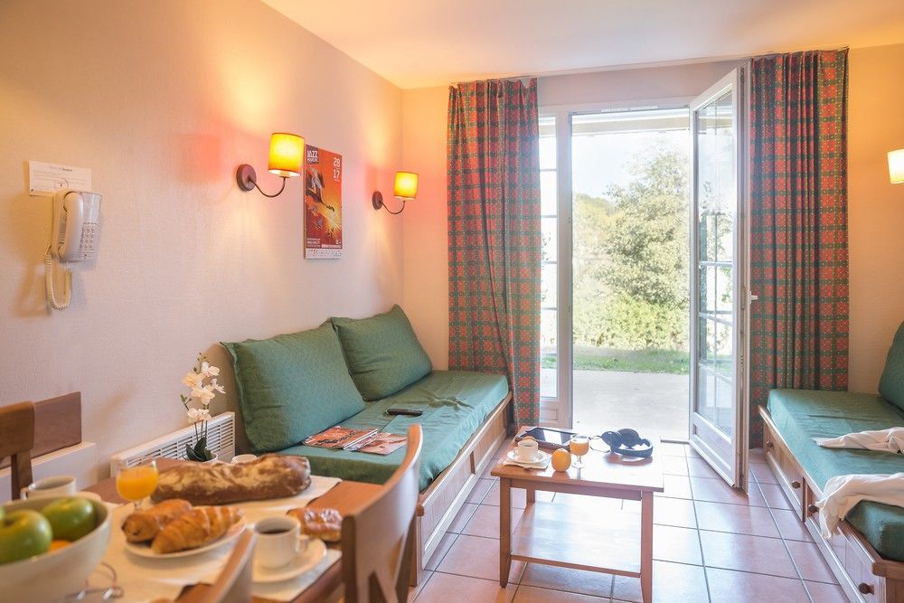 Residence Pierre & Vacances Le Hameau Du Lac Marciac Ngoại thất bức ảnh